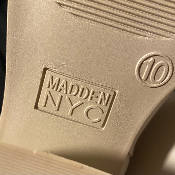 Madden NYC White Cowboy Boots sz 10 - Picture 5 of 7